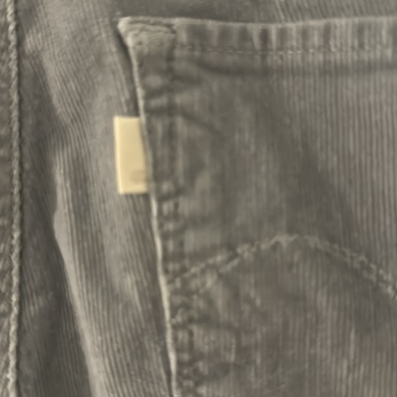 Vintage corduroy Levi’s high-rise - Picture 6 of 6